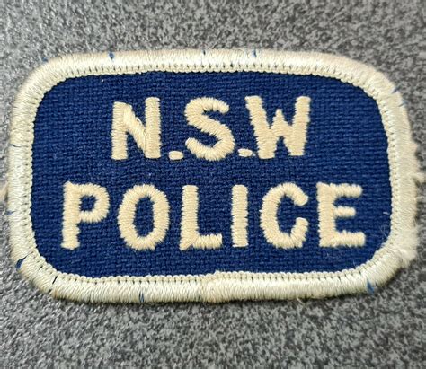 Post Ww2 Era Obsolete Australian Nsw Police Force Uniform Patches Jb