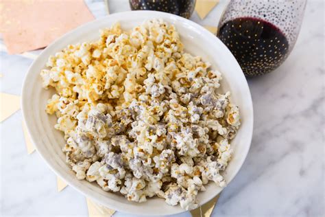 Glitter Popcorn For An Oscars Viewing Party Front Roe By Louise Roe