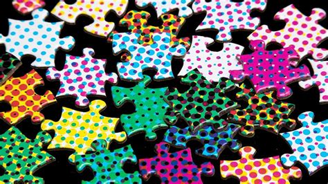 Clemens habicht 1000 colors wheel puzzle. 1000 Colors Puzzles - IPPINKA