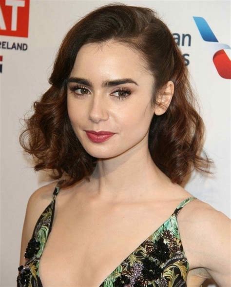 Pin By Fadzil On Lily Collins Lily Collins Lily Curly Hair Styles