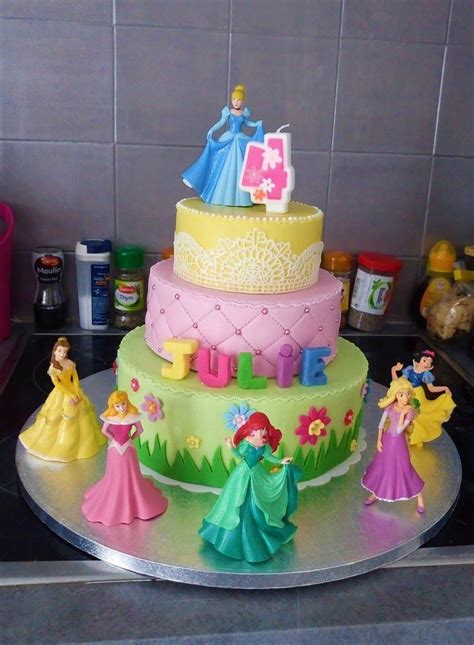 Pas évident d'allier esthétique et saveurs dans un gâteau d'anniversaire à la hauteur. Gateaux Princesse Disney
