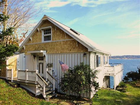 Ocean Front Cottage With Spectacular View East Boothbay Oceanfront