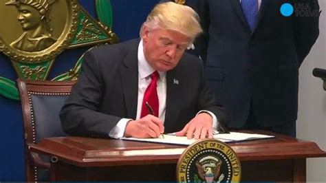 Dhs Memo Contradicts Threats Cited By Trumps Travel Ban