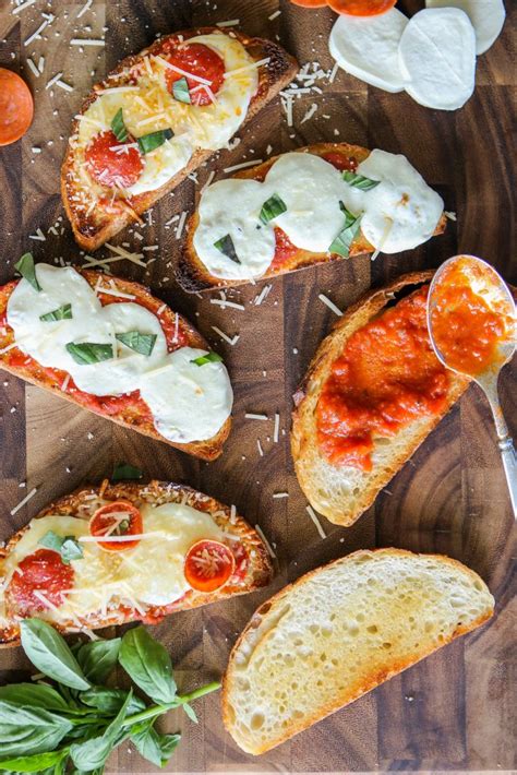 The Best Margherita Pizza Toast Mozie