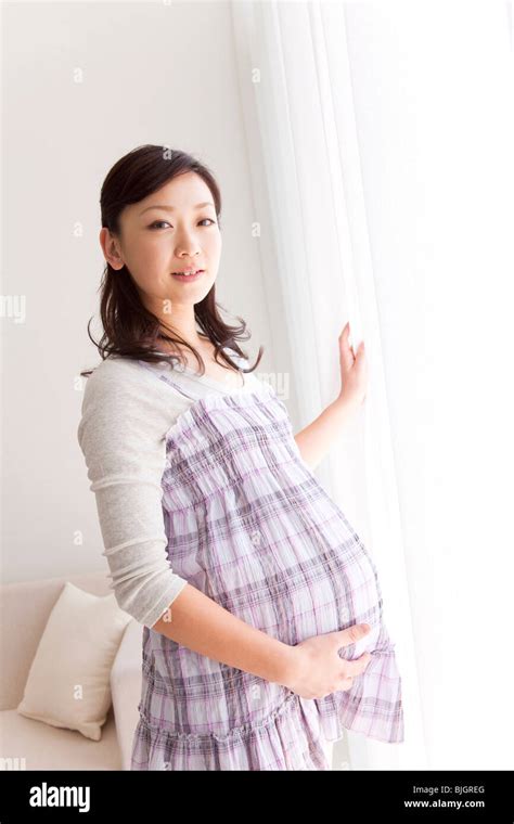 pregnant japanese girls