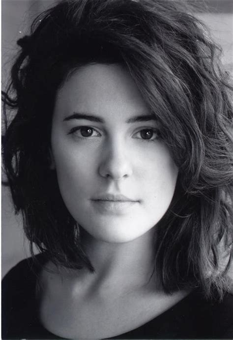 Phoebe Fox Biographie Et Filmographie