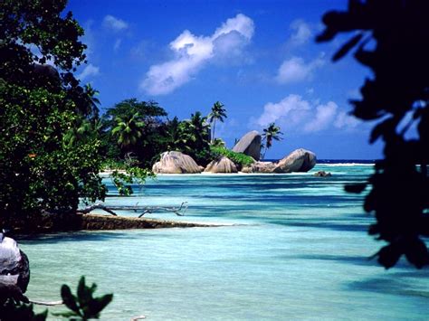 Romantic Getaways Seychelles Honeymoon Snorkeling Scuba