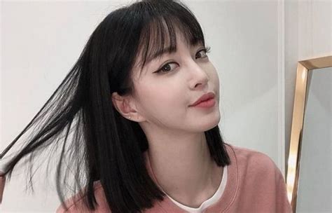 City of evil, woman with a suitcase) are being courted by sbs for lead roles in. Aktris Han Ye Seul Kısa Saç Modeliyle Hayranlarına Sürpriz ...