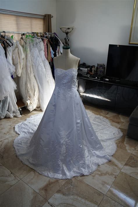 Find, research and contact wedding professionals on the knot, featuring reviews and info on the best wedding vendors. Pc Mary New Wedding Dress - Stillwhite