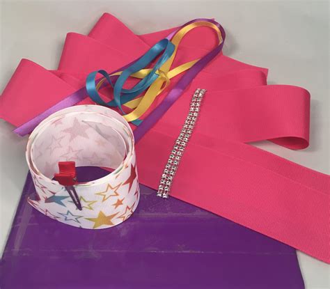 Maybe you would like to learn more about one of these? DIY Large Cheer Hair Bow Kits - Tutunyou