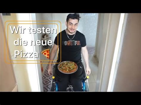 Die gangstarella von capital bra hat einen riesigen ansturm in den supermärkten ausgelöst. CAPITAL BRA PIZZA TESTEN l UNSERE NACHBARN ZU BESUCH l ...