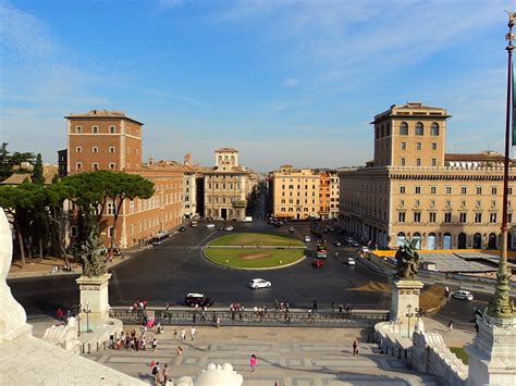 The Most Popular Piazzas In Rome Italy