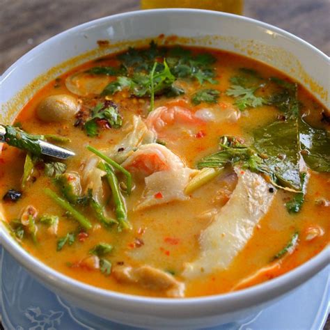 Tom yum goong soup (click to enlarge). Creamy Tom Yum Goong | MKL