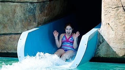 The Weirdest And Funniest Water Slide Faces Ever