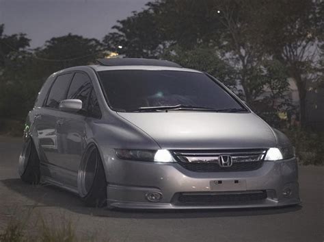 This Is A Perfect Honda Odyssey Airride He Can Lower Airbftsuspension