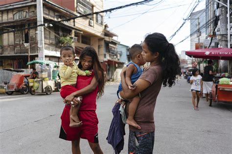 Photos Why The Philippines Has So Many Teen Moms Ncpr News