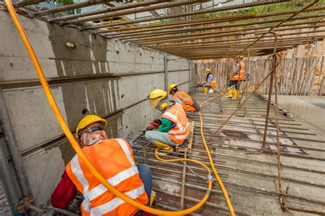 Unirazak @ jalan tun razak. Jalan Tun Razak (Ampang Park) - MRT Corp