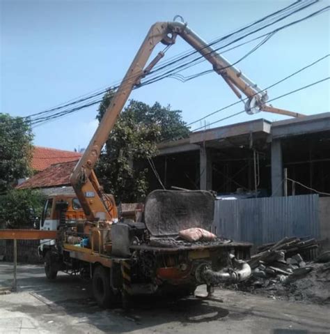 Sewa Pompa Beton di Citeureup — Beton Readymix - PT. RIASTA BUANA RESTU