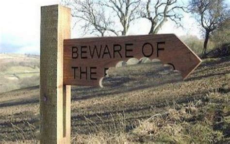 13 Of The Funniest Beware Of The Dog Signs Ever