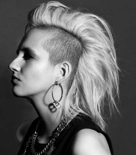 28 Female Hairstyles With Shaved Sides Hairstyle Catalog