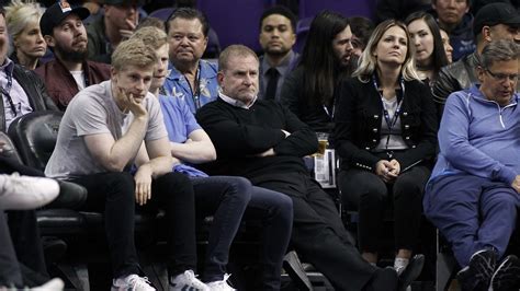 Phoenix Suns Mercury Owner Robert Sarver Suspended 1 Year Fined 10