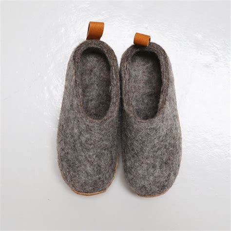 Hand Made Seamless Felt Wool Slippers Felt Wool Slipper Wool