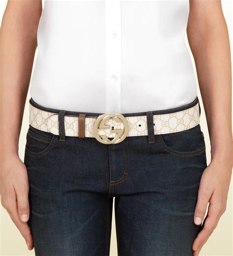 Lyst Gucci Gg Supreme Canvas Belt With Interlocking G Buckle In Natural