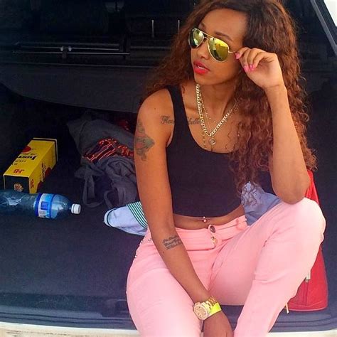 A Guy Offers Huddah Monroe Kes 200 000 For Her Goodies Smugmoor