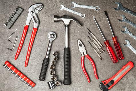 11 Items That Should Be In Every Driver S Car Tool Kit Car Blog
