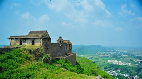 रायसेन का किला और इसका खोया इतिहासraisen Fort And Its Lost History