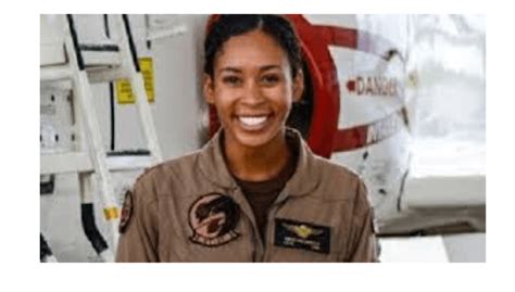 Us Navy Announces First Black Female Tactical Aircraft Pilot Tippah News