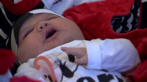 Mom Gives Birth To Baby Weighing Over 13 Pounds