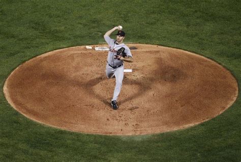 Verlander Makes Pitch But Will Not Get Game Four Start Ibtimes