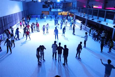 Gurgaon for Couples- Top 10 romantic things to do - OYO
