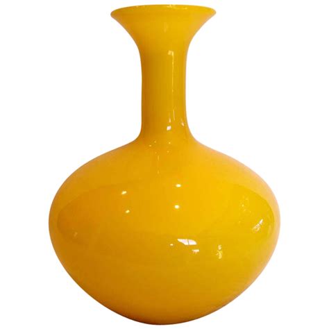 Yellow Vase Havack