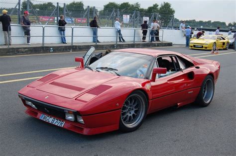 Red Ferrari 288 Gto And Yellow Venturi 400 Gt Ferrari 288 Gto