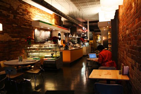 Arepa Cafe Closed Blogto Toronto Arepas Brick Cafe Cafe