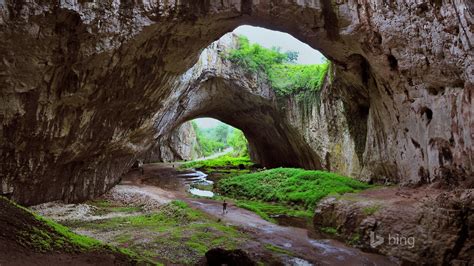 Devetashka Cave Near Lovech Bulgaria 2016 Bing Desktop Wallpaper Preview