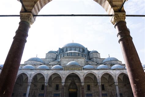 Süleymaniye Mosque Complex | The Art of Wayfaring