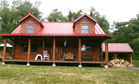 Standing Seam Aluminum Roof In The Color Colonial Red Log Cabin Homes