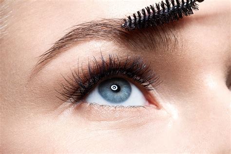 How To Get Perfect Eyebrows Readers Digest