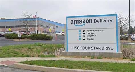 Amazon Opens New Last Mile Delivery Building Photos Local News