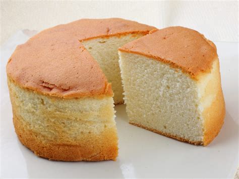 Tips That Will Help You Create The Best Sponge Cake Ever Cookist Com