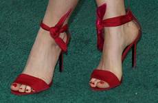 isla fisher feet wikifeet heels