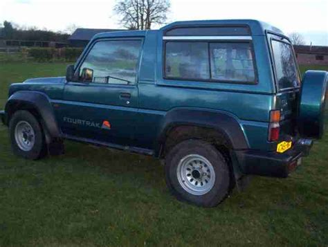 Daihatsu FOURTRAK TDX 1992 IN VERY GOOD CONDITION THROUGHOUT 8 Car For