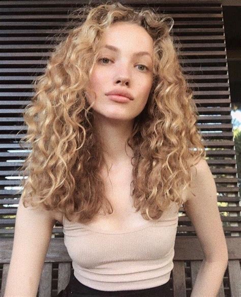 Pin On Blonde Curly Hair Ideas For Girls My Xxx Hot Girl