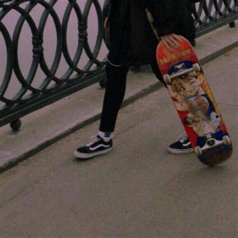 Aesthetic grunge aesthetic photo aesthetic pictures arte punk skater boys skate style skate surf poses teenage dream. Skater Girl Outfits in 2020 | Skater mädchen, Skaten ...