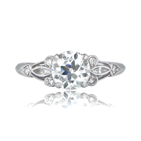 While some modern engagement ring styles harken back to styles of the past, the emphasis of most is on the shape and cut of the diamond. Art Deco 1930s Engagement Ring - Estate Diamond Jewelry