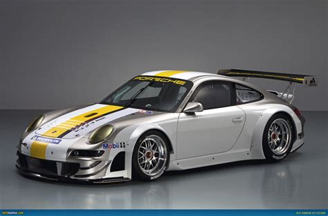 The gt3 is an odd one. AUSmotive.com » 2011 Porsche 911 GT3 RSR