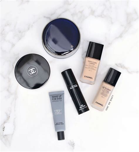Pictures of gel up with kinky for round face / many hairstyles for men with round face shapes hide, alter, or mask the shape of your face and the roundness of your cheeks and jaw. A Round-up of the Best base face products for combination and oily skin